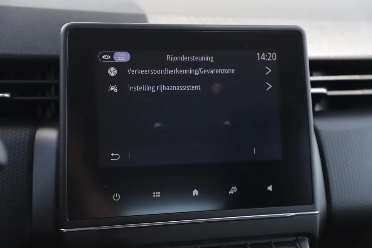 1.0 TCe Business Zen Navigatie Airco Cruise Control Carplay Android Bluetooth LED Parkeersensor