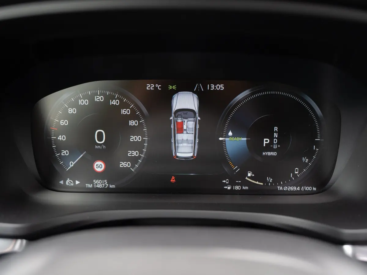 2.0 T8 Recharge AWD R-Design 455 PK | Pano | 1e Eig. | SOH 96 % |