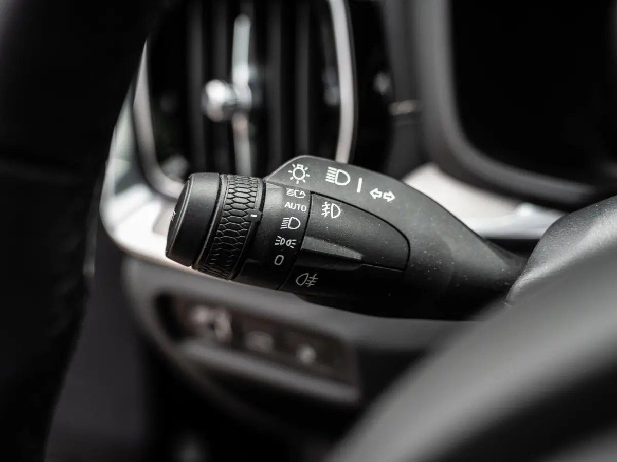2.0 T8 Recharge AWD R-Design 455 PK | Pano | 1e Eig. | SOH 96 % |