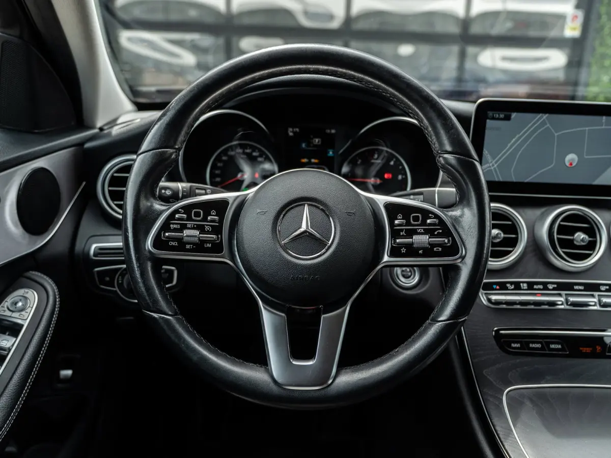 180 d Premium Pack | ACC | Camera | Facelift |