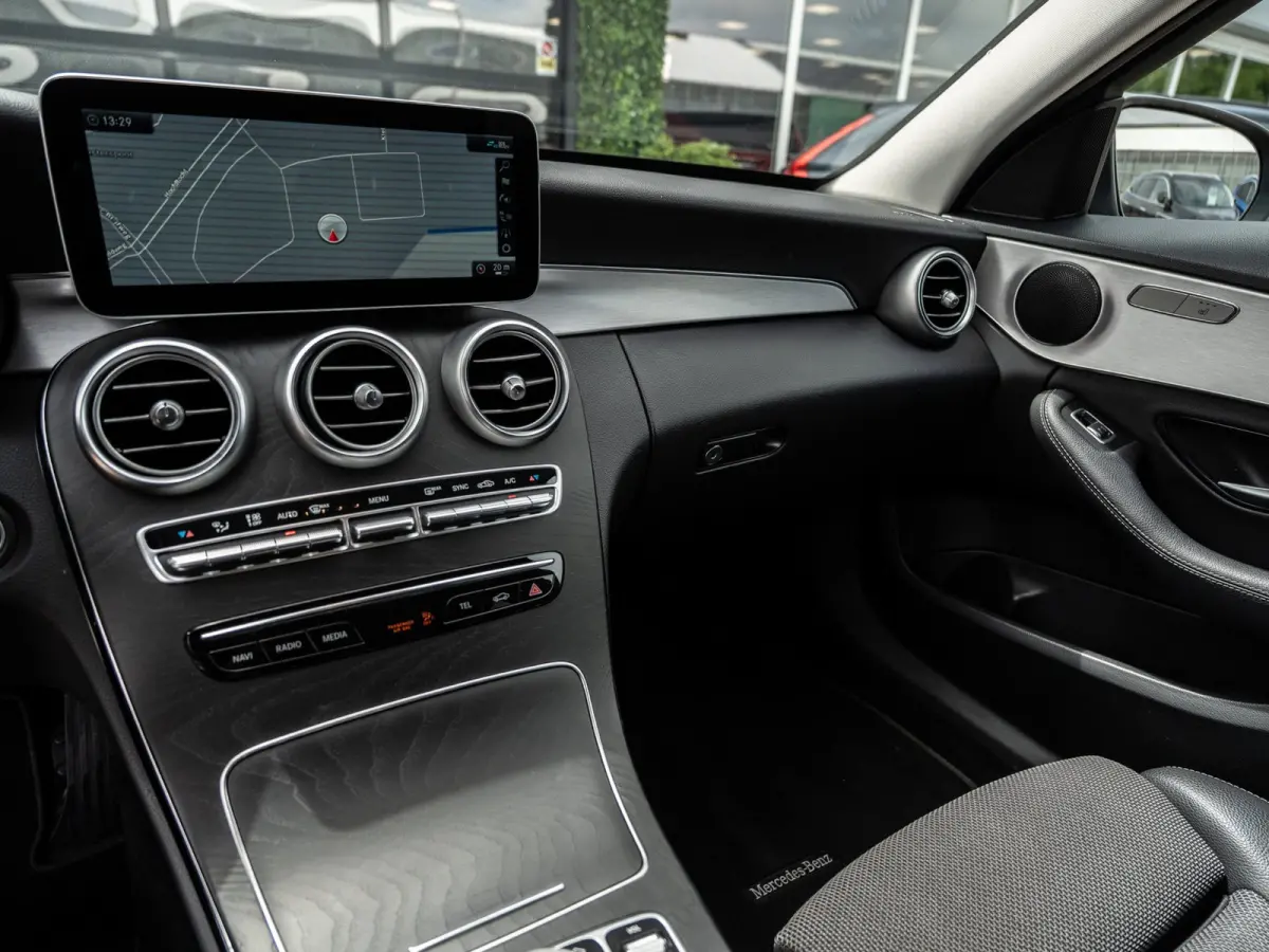 180 d Premium Pack | ACC | Camera | Facelift |