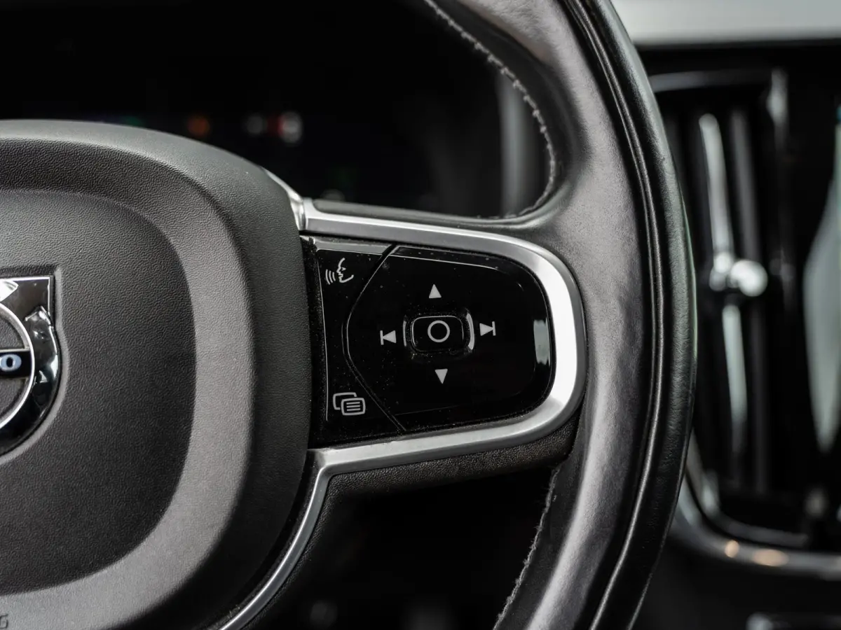 2.0 T6 AWD Inscription | H/K Sound | Memory | Carplay | 1e Eig. | 91% SOH |