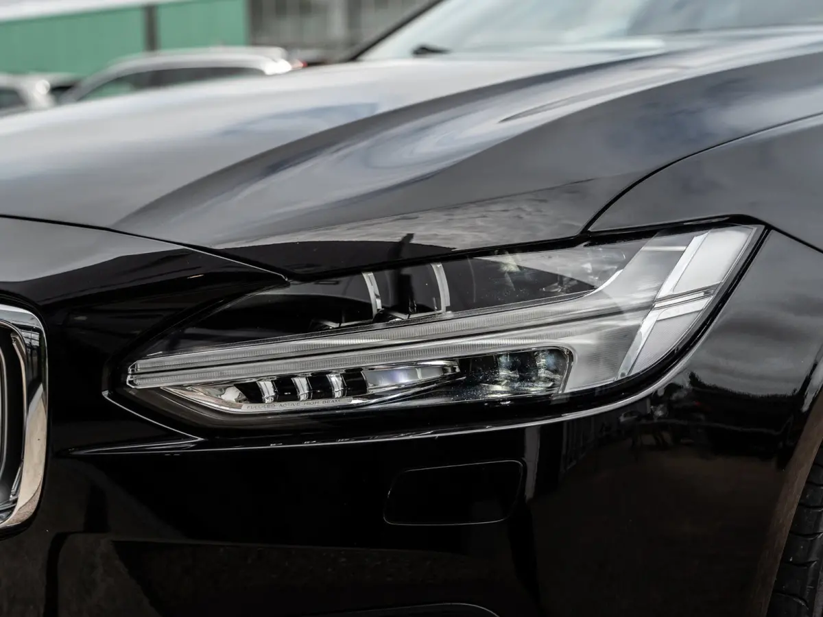 2.0 T6 AWD Inscription | H/K Sound | Memory | Carplay | 1e Eig. | 91% SOH |
