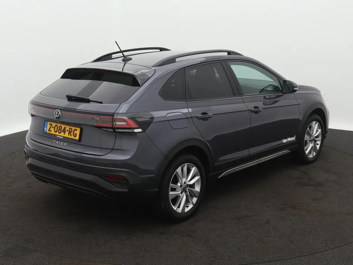 1.0 TSI Life Edition | EM | Achterruitrijcamera | Parkeersensoren | Navigatie | App Connect (Apple Carplay / Android Auto) | Keyless Access