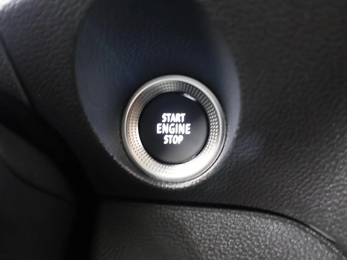 112 Pro L1 51 kWh | Snelladen | Achteruitrijcamera | Cruise Control | Climate Control | Mbux |