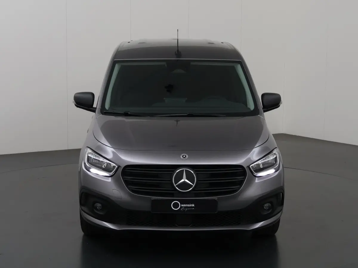 112 Pro L1 51 kWh | Snelladen | Achteruitrijcamera | Cruise Control | Climate Control | Mbux |