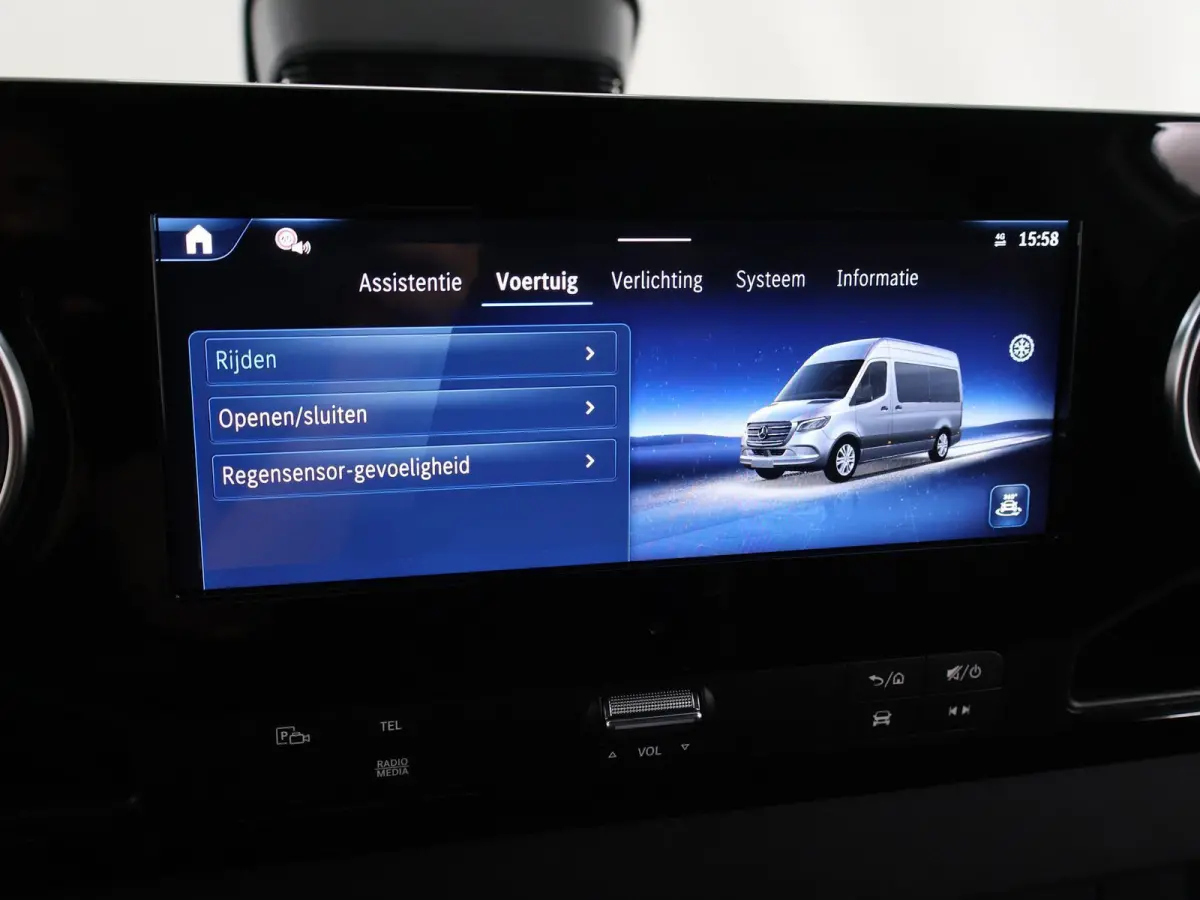 317 CDI GB L2 RWD PRO | AUTOMAAT | 3500KG TREKKEN | CAMERA | CRUISE CONTROL | APPLE CARPLAY