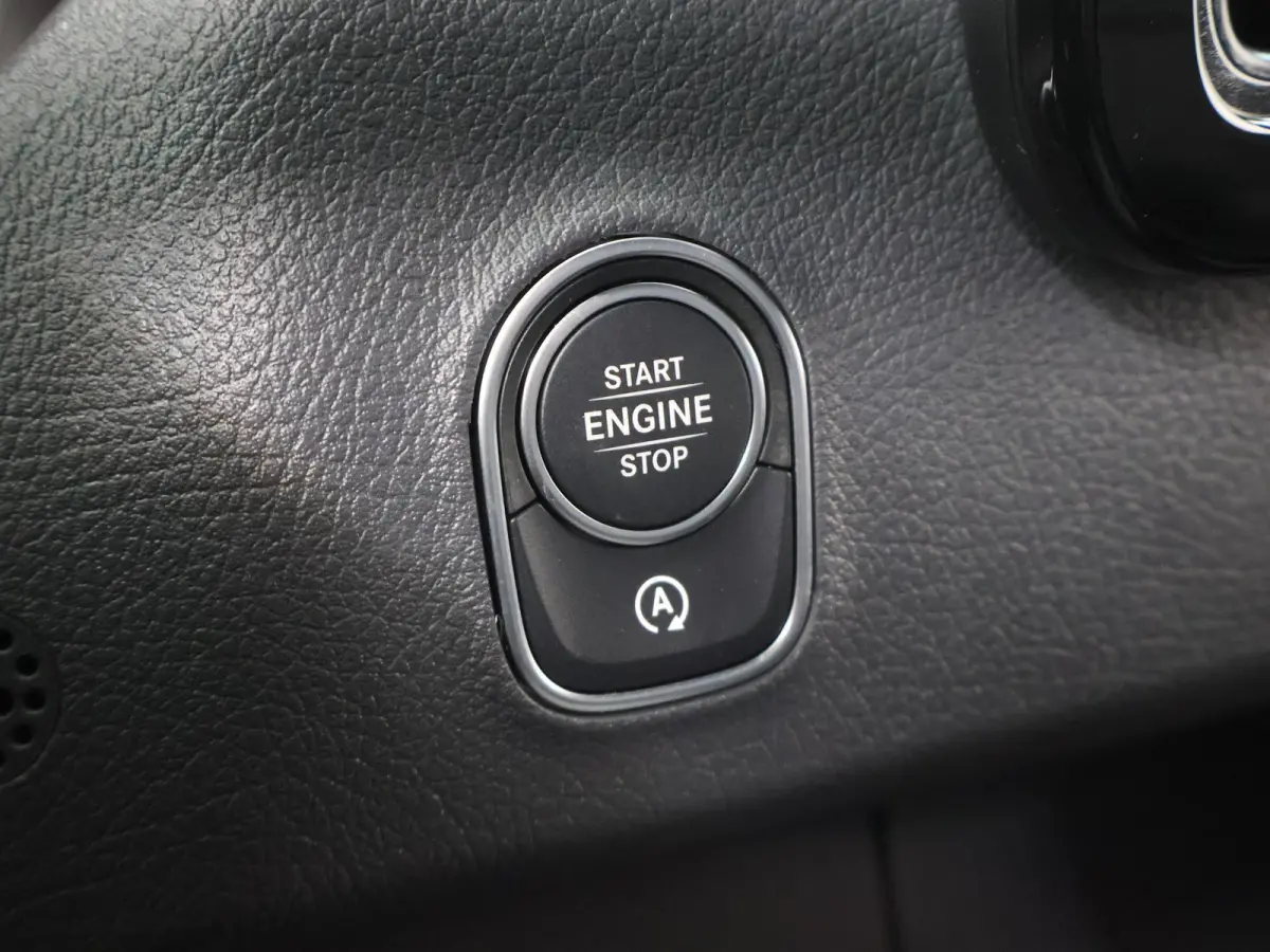 315 CDI L2 Pro | Parkeercamera | Bluetooth | Climate Control | Keyless Go |