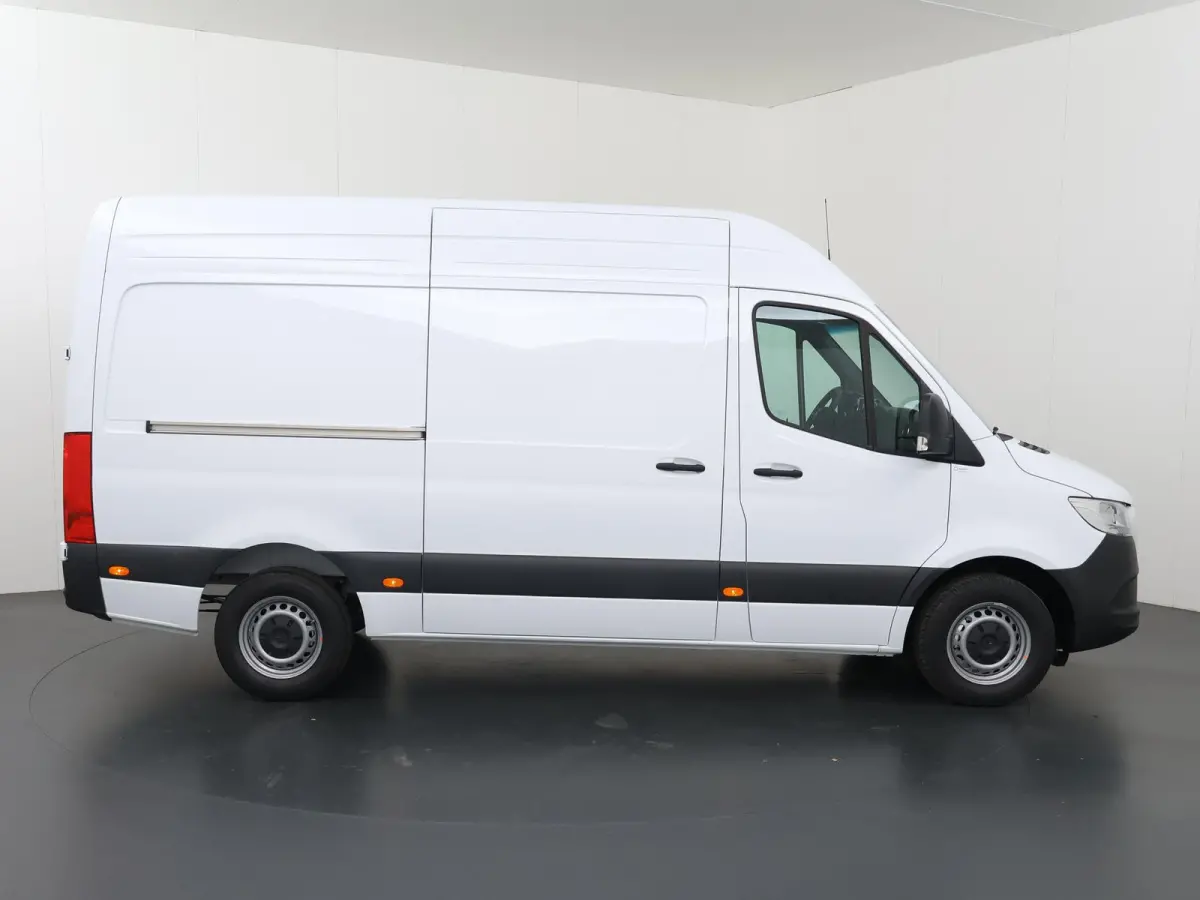 315 CDI L2 Pro | Parkeercamera | Bluetooth | Climate Control | Keyless Go |