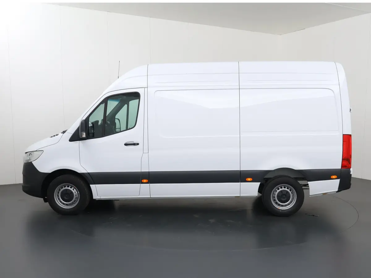 315 CDI L2 Pro | Parkeercamera | Bluetooth | Climate Control | Keyless Go |