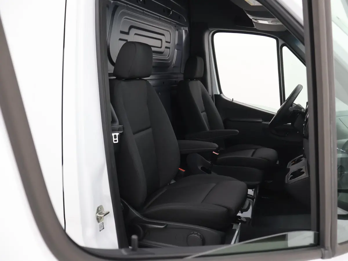 315 CDI L2 Pro | Parkeercamera | Bluetooth | Climate Control | Keyless Go |