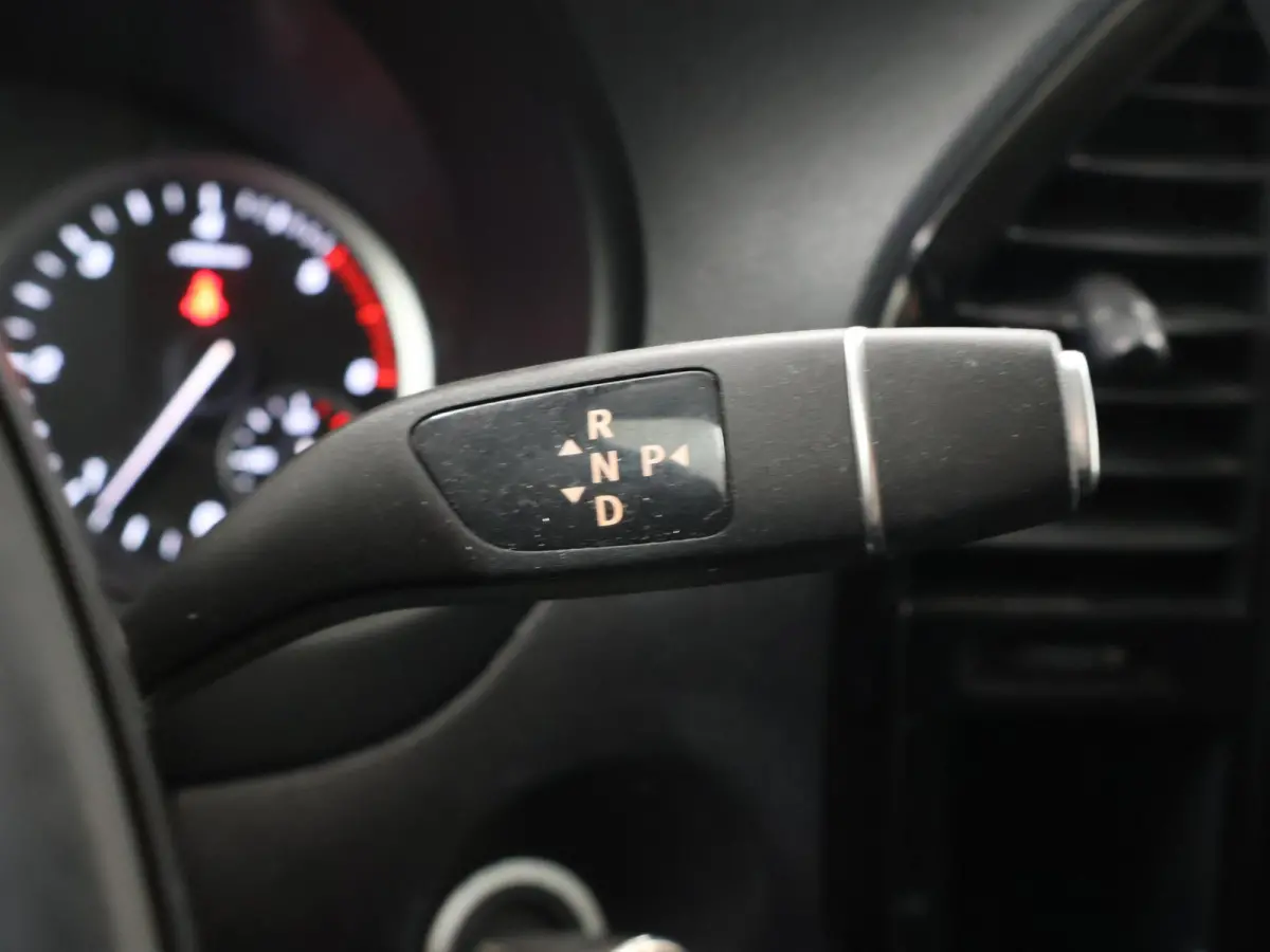 114 CDI | Aut. | L2 Lang | LM Velgen | Trekhaak | LED Koplampen | 3-zits | Parkeercamera | Navigatie | Climate Control | Certified