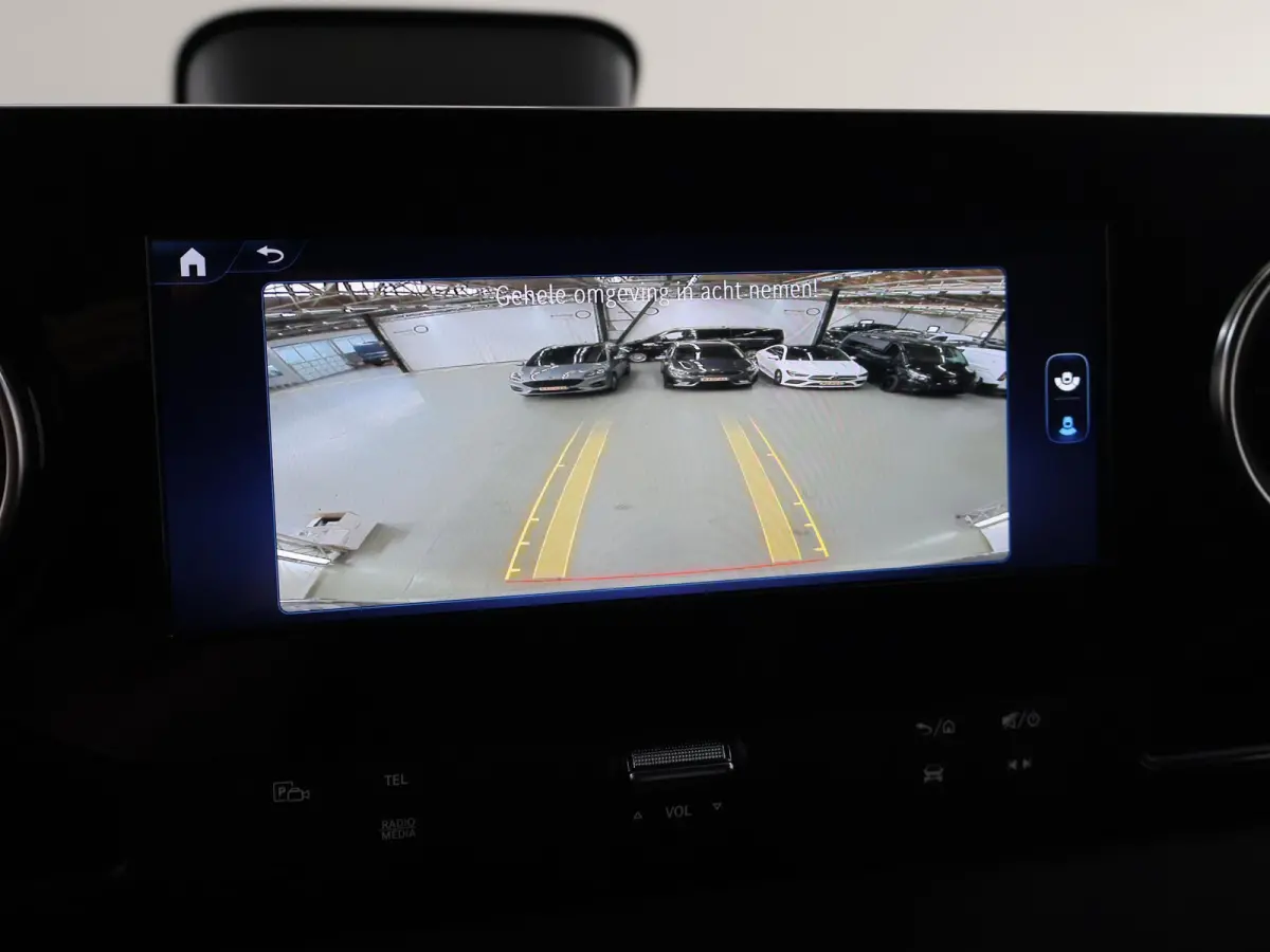 315 CDI GB L2 RWD PRO | ACHTERUITRIJCAMERA | 3500 KG AHW | DODEHOEKASSISTENT | AIRCO | CRUISE | CARPLAY | ANDROID AUTO | METALLIC | 3-ZITS | MBUX SYSTEEM GROOT