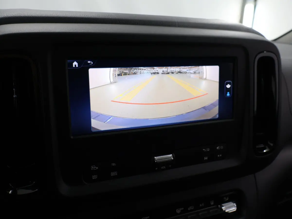 129 L2 PRO 90kWh | Snelladen 110 KWh | Achteruitrijcamera | Parkeerpakket | Comfortbestuurdersstoel | Dodehoekassistent | 8 Zitplaatsen | 360KM Range |
