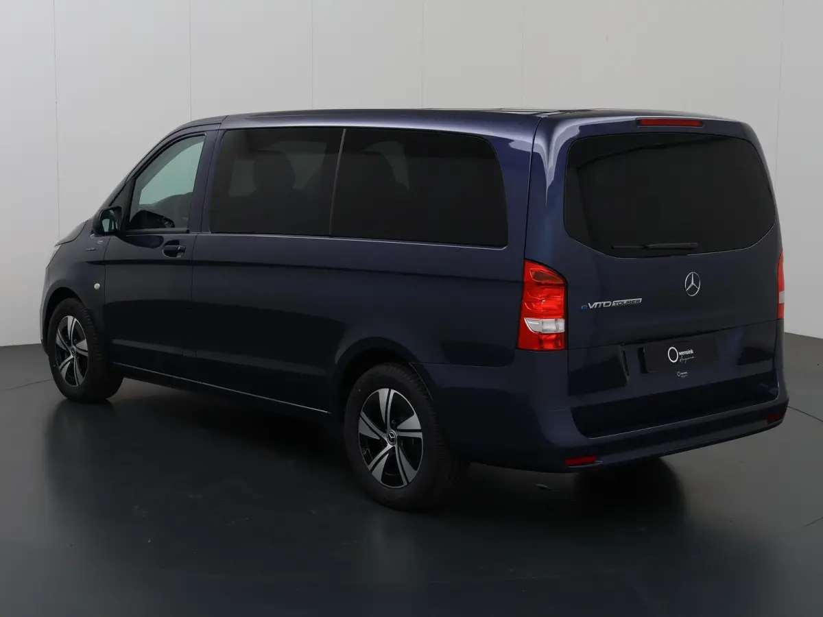 129 L2 PRO 90kWh | Snelladen 110 KWh | Achteruitrijcamera | Parkeerpakket | Comfortbestuurdersstoel | Dodehoekassistent | 8 Zitplaatsen | 360KM Range |