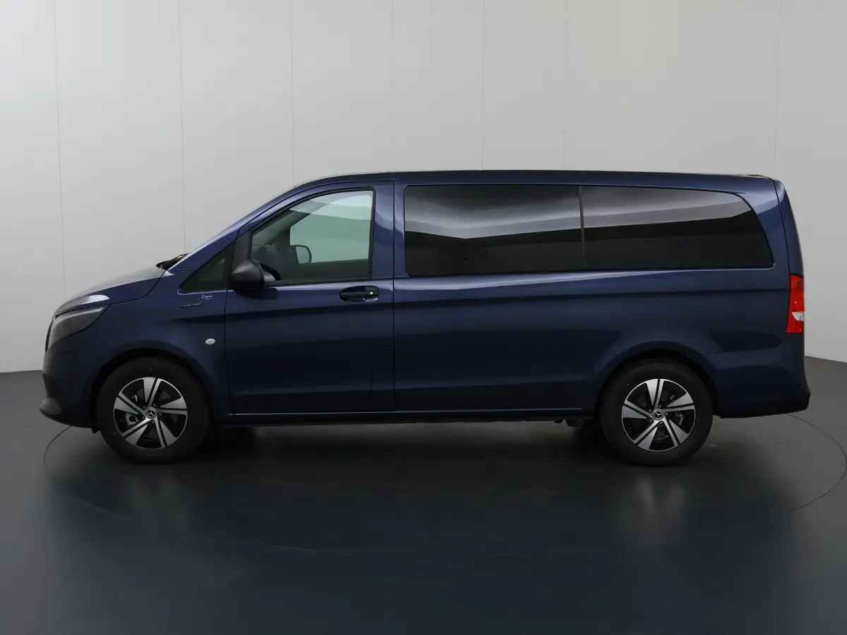129 L2 PRO 90kWh | Snelladen 110 KWh | Achteruitrijcamera | Parkeerpakket | Comfortbestuurdersstoel | Dodehoekassistent | 8 Zitplaatsen | 360KM Range |