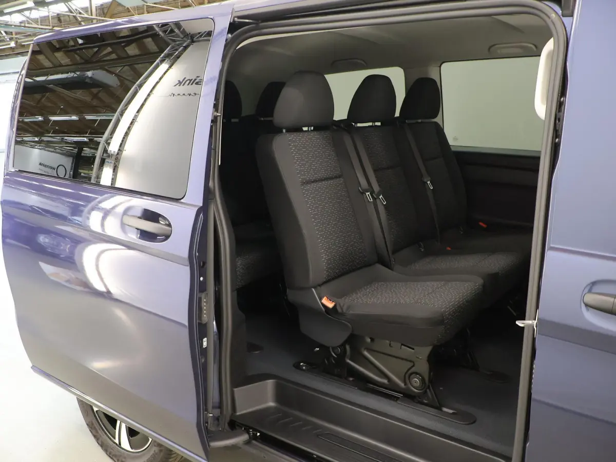 129 L2 PRO 90kWh | Snelladen 110 KWh | Achteruitrijcamera | Parkeerpakket | Comfortbestuurdersstoel | Dodehoekassistent | 8 Zitplaatsen | 360KM Range |