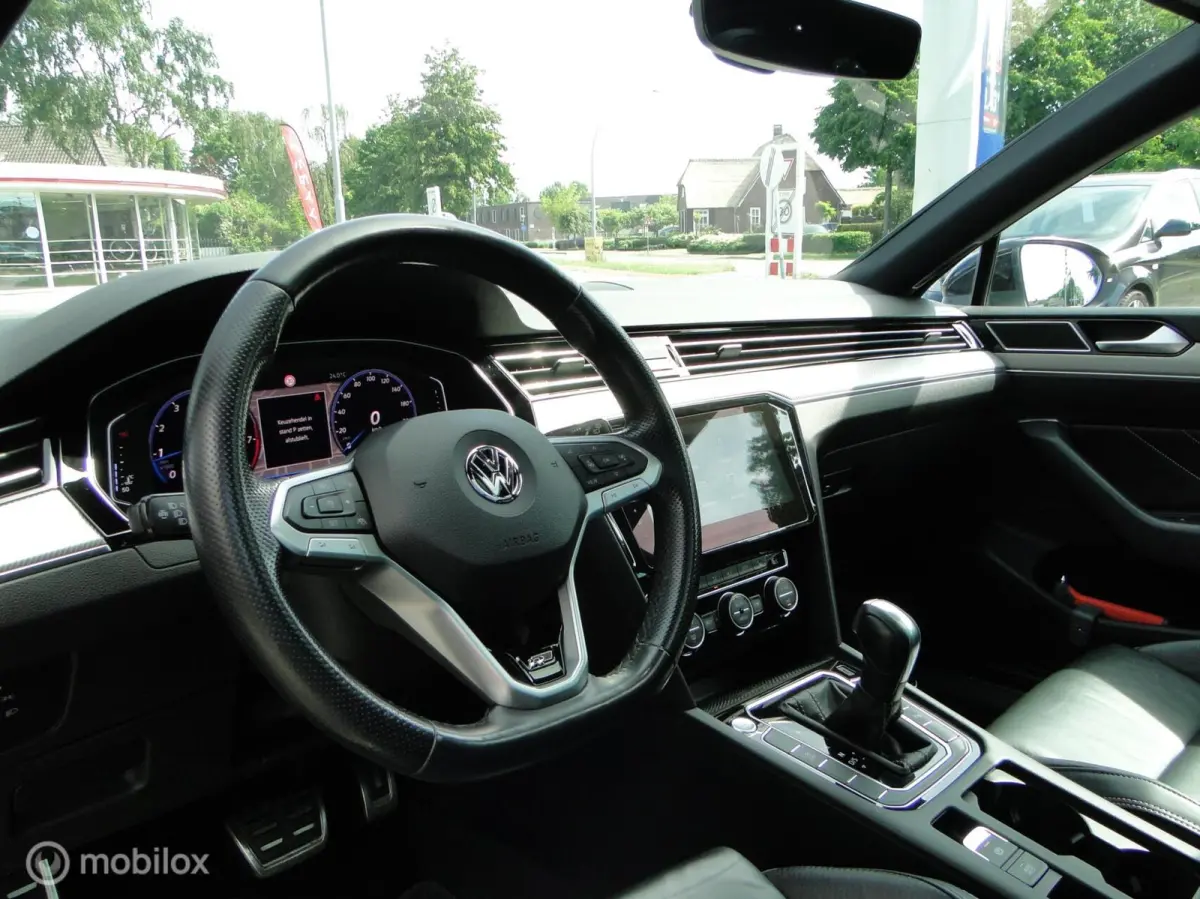 2.0, benzine, automaat, 187.990