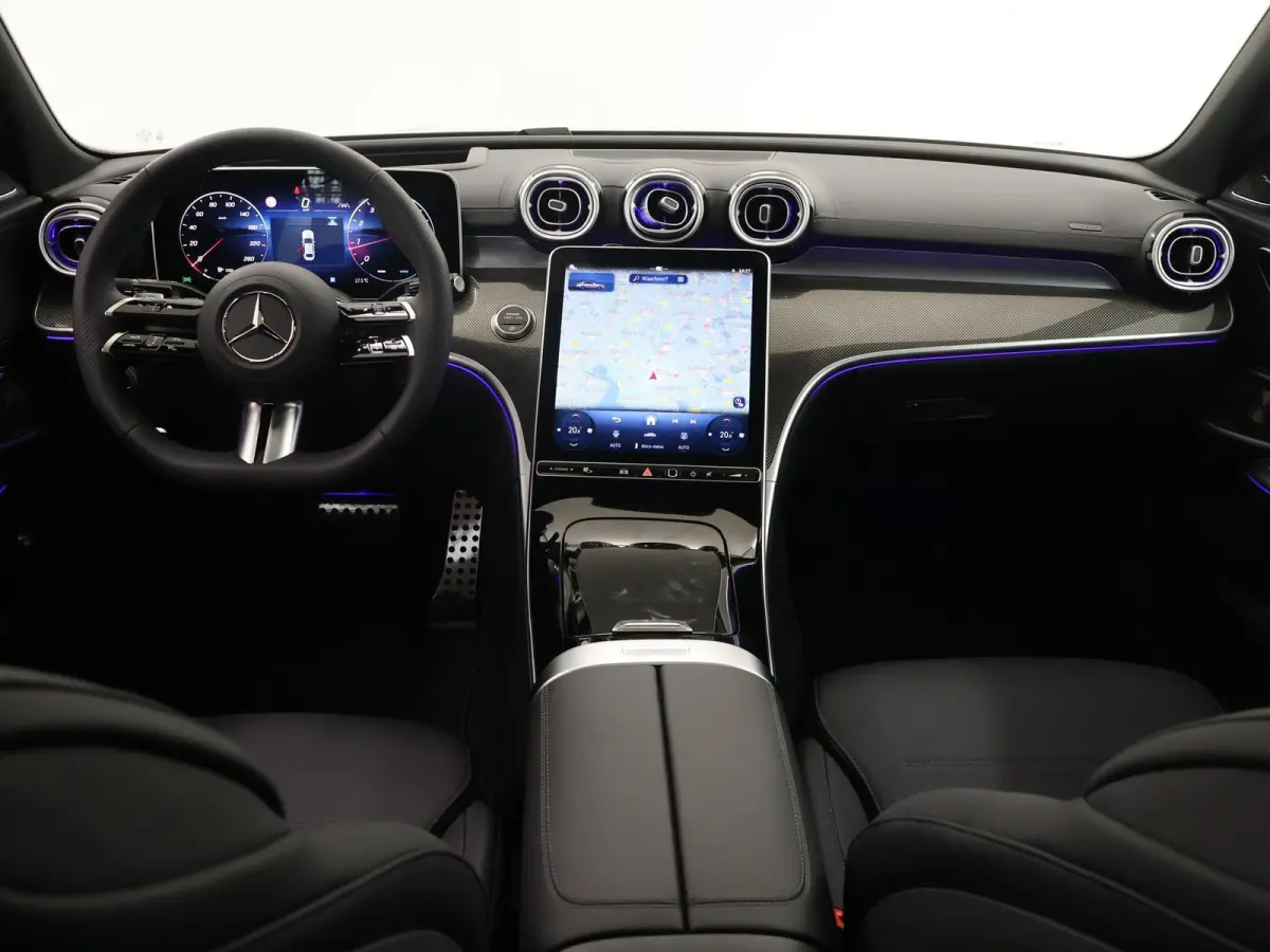 180 Star Edition AMG | Night | Panoramadak | 18" AMG Velgen | Keyless Entry | 360 camera |