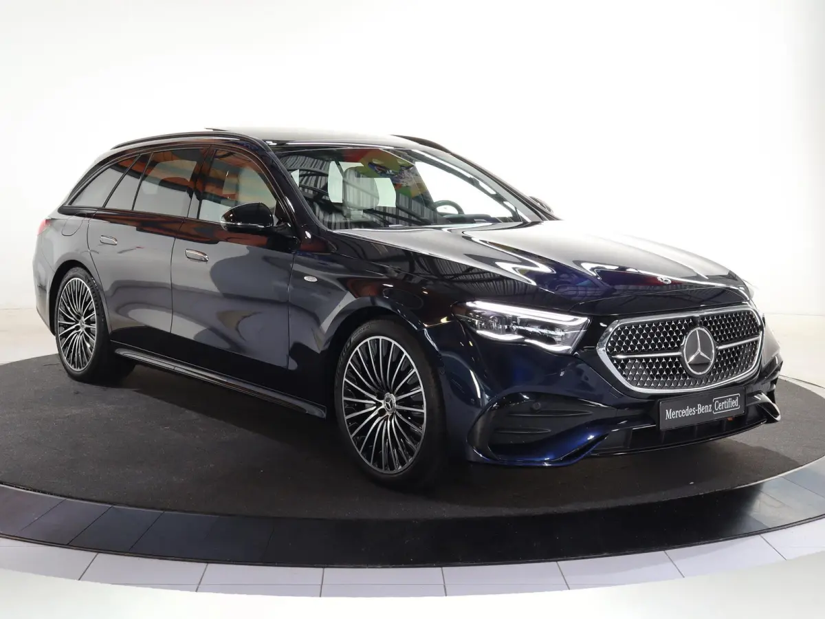 300e AMG Line Sport Edition | Night | Superscreen | Panoramadak | Rijassistentiepakket | Burmester | 360 camera | Stoelverwarming/ventilatie |