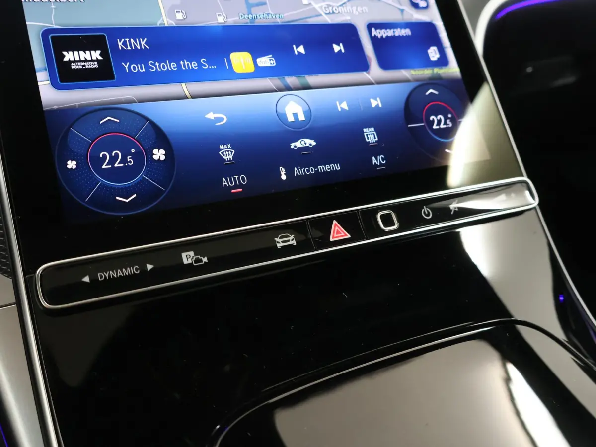 Star Edition 180 Star Edition Luxury Line | Panoramaschuifdak | Sfeerverlichting | Memorypakket | Apple CarPlay |
