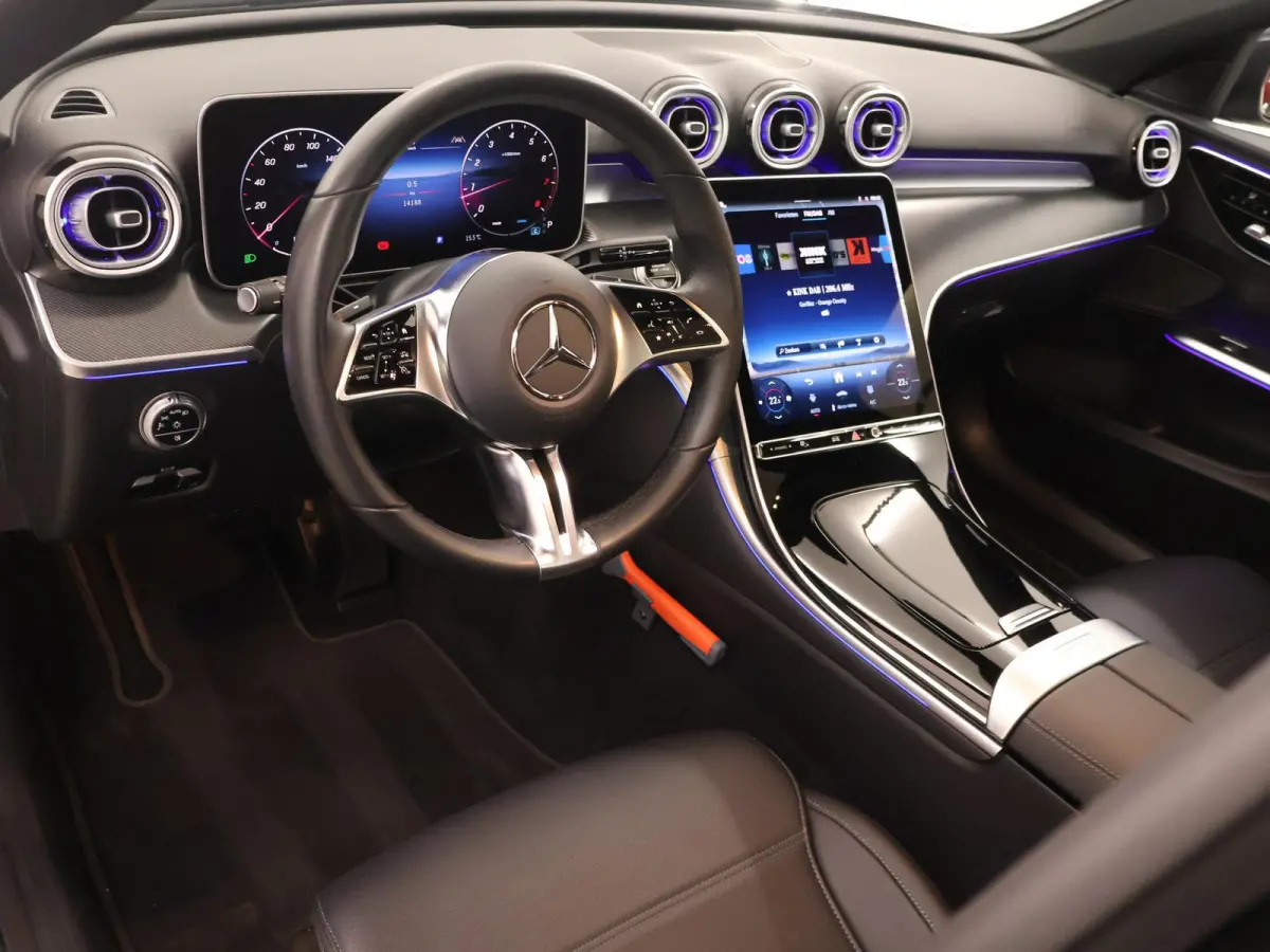 Star Edition 180 Star Edition Luxury Line | Panoramaschuifdak | Sfeerverlichting | Memorypakket | Apple CarPlay |