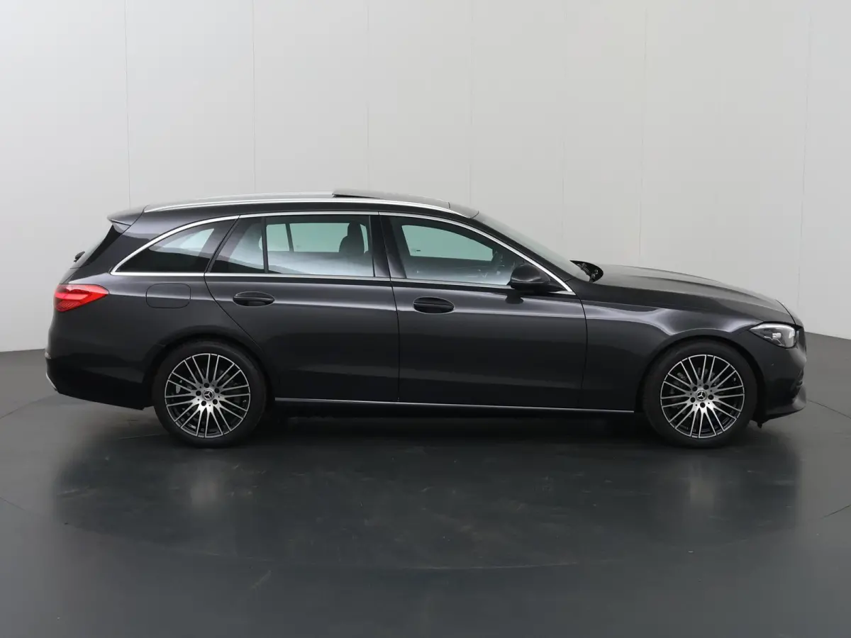 Star Edition 180 Star Edition Luxury Line | Panoramaschuifdak | Sfeerverlichting | Memorypakket | Apple CarPlay |