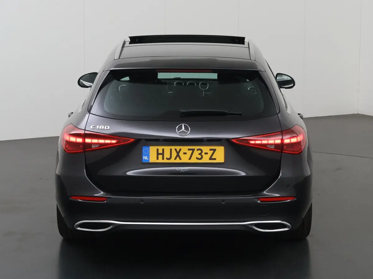 Star Edition 180 Star Edition Luxury Line | Panoramaschuifdak | Sfeerverlichting | Memorypakket | Apple CarPlay |