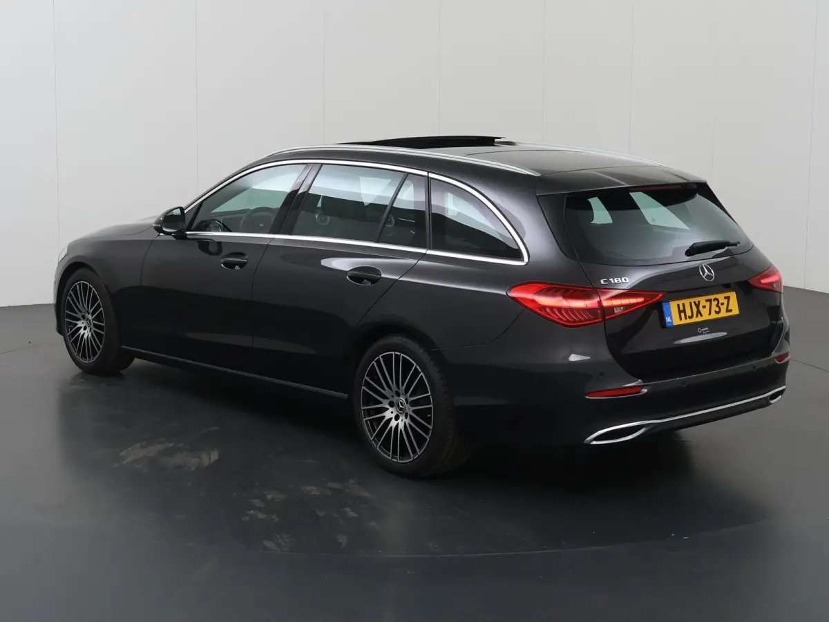 Star Edition 180 Star Edition Luxury Line | Panoramaschuifdak | Sfeerverlichting | Memorypakket | Apple CarPlay |