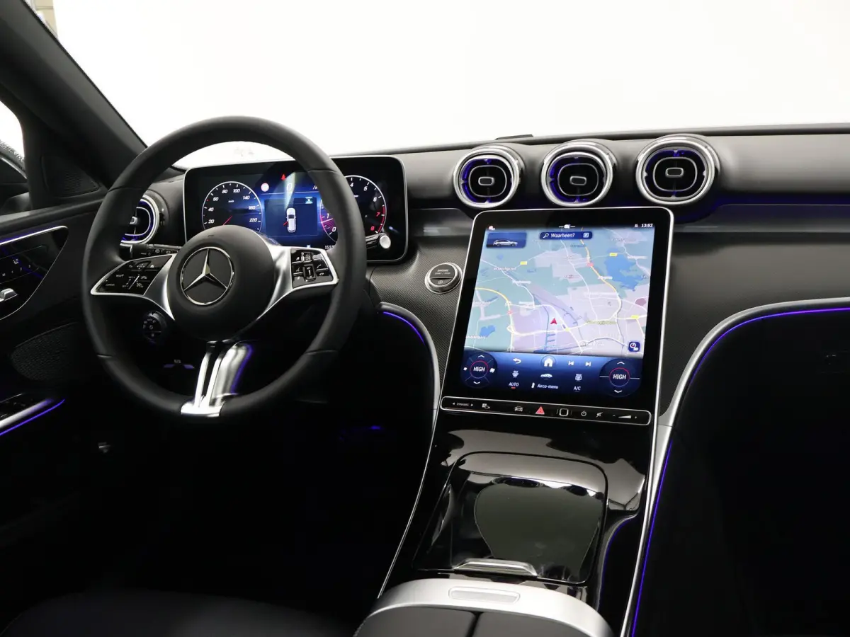 Star Edition 180 Luxury Line | Panoramaschuifdak | dodehoekassistent | Apple CarPlay | Premium sfeerverlichting |