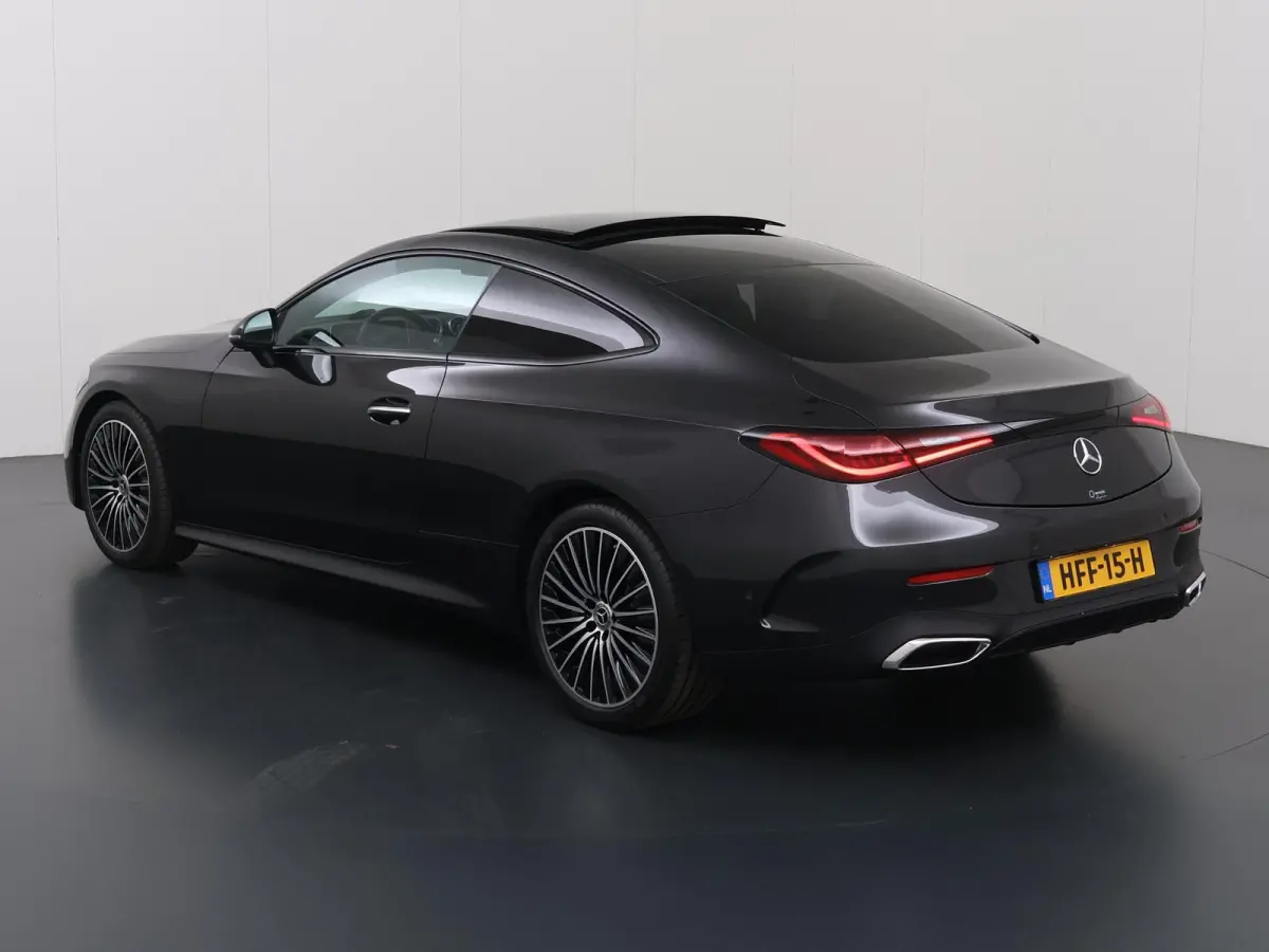 200 AMG Line | Panoramadak | Night | Memory | Burmester | Rode gordels | 19 inch AMG multispaaks | Headup |