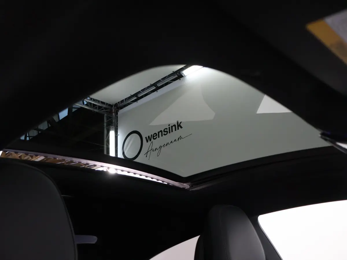200 AMG Line | Panoramadak | Night | Memory | Burmester | Rode gordels | 19 inch AMG multispaaks | Headup |