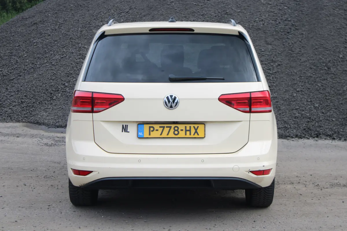 1.6 TDI SCR Connected Series 7p