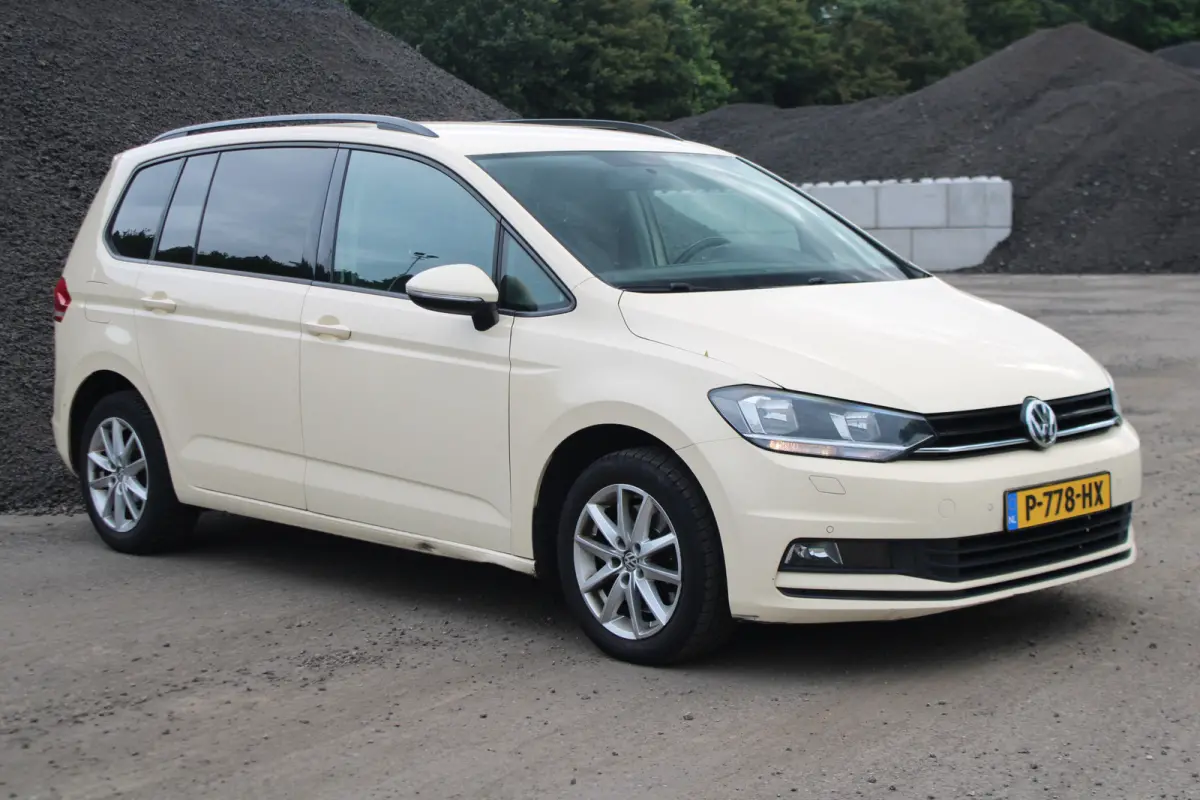 1.6 TDI SCR Connected Series 7p