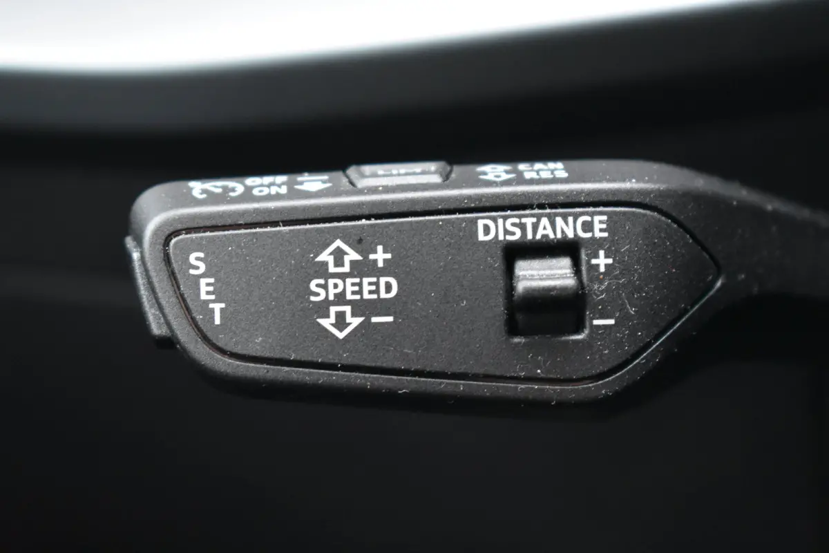 40 TFSI e Advanced 204PK | VERLENGDE GARANTIE | CAMERA | STOELVERW. | ELEKT. STOEL | ADAPT. CRUISE | APP. CONNECT | FULL LED | DAB+ | CLIMATE CONTROL | VIRTUAL COCKPIT