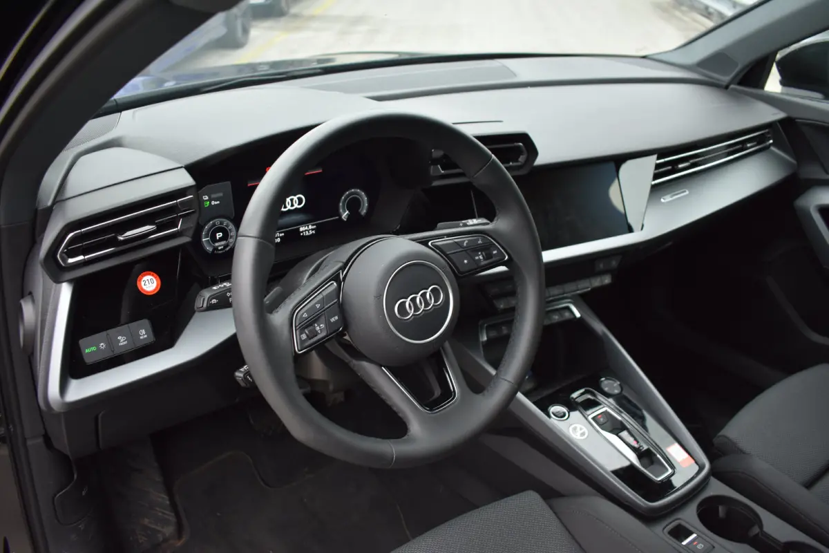 40 TFSI e Advanced 204PK | VERLENGDE GARANTIE | CAMERA | STOELVERW. | ELEKT. STOEL | ADAPT. CRUISE | APP. CONNECT | FULL LED | DAB+ | CLIMATE CONTROL | VIRTUAL COCKPIT