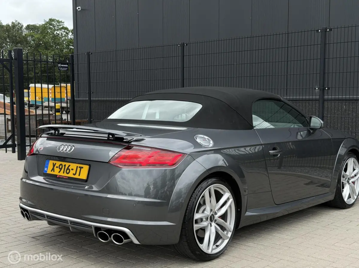 2.0 TFSI TTS quattro Pro Line +