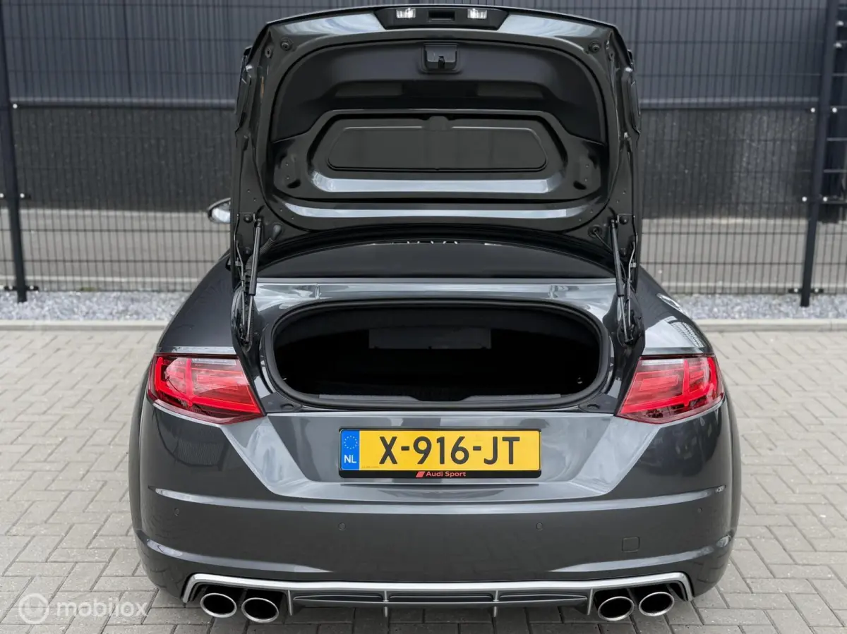2.0 TFSI TTS quattro Pro Line +