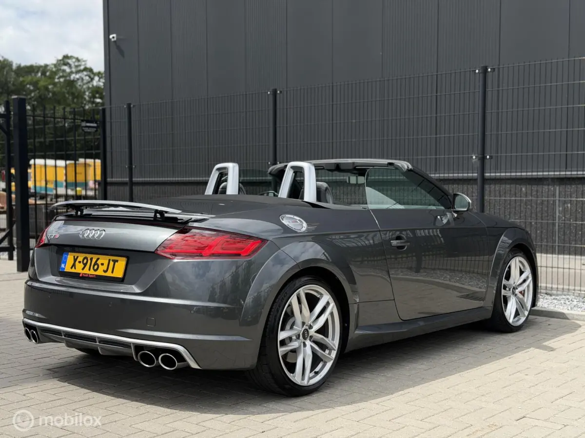 2.0 TFSI TTS quattro Pro Line +