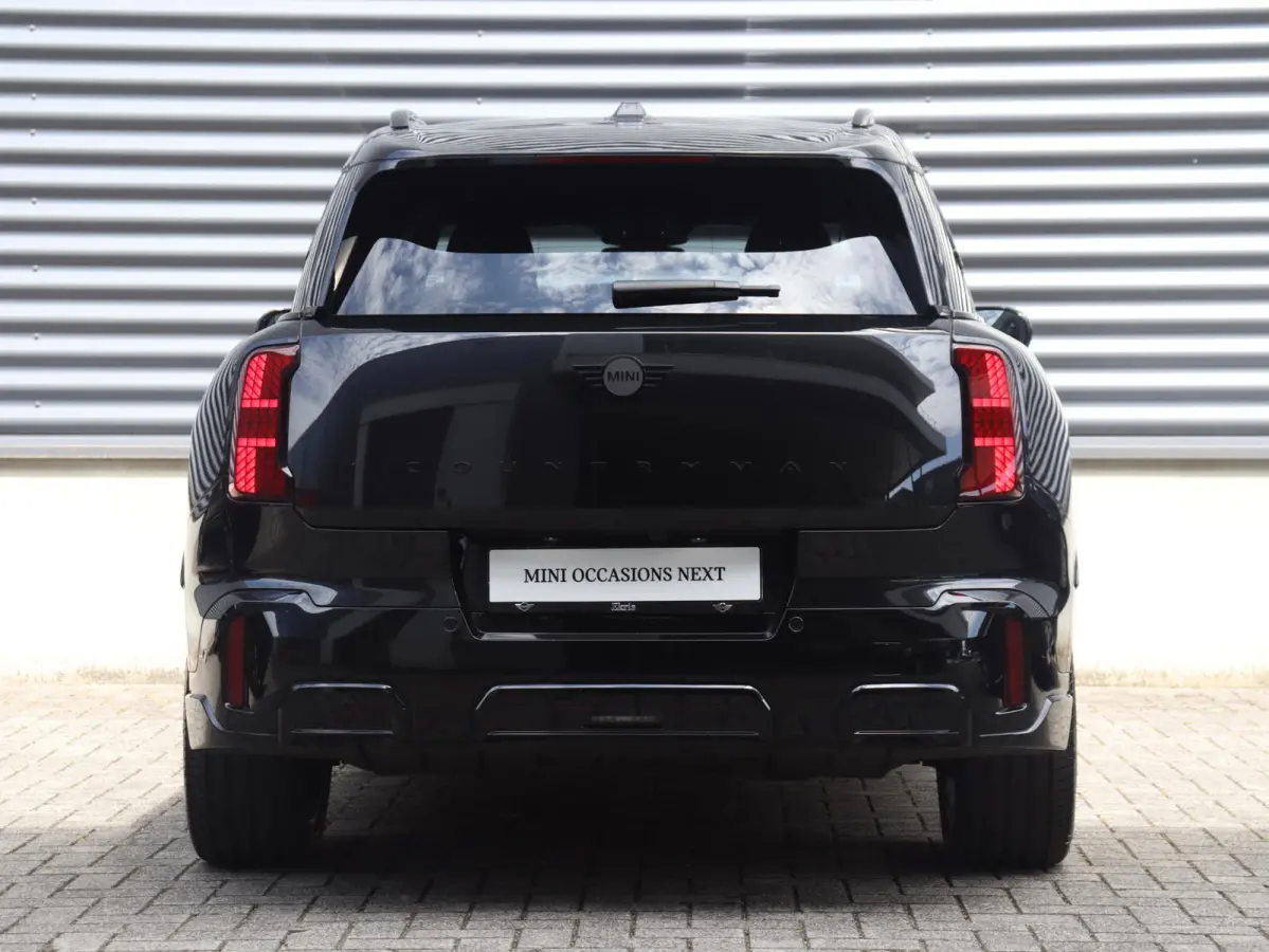 E | John Cooper Works + Pakket L + Head-Up + Driving Assistant Plus + Harman Kardon + Parking Assistant Plus + Comfort Access + SOH 100% + 20'' LMV