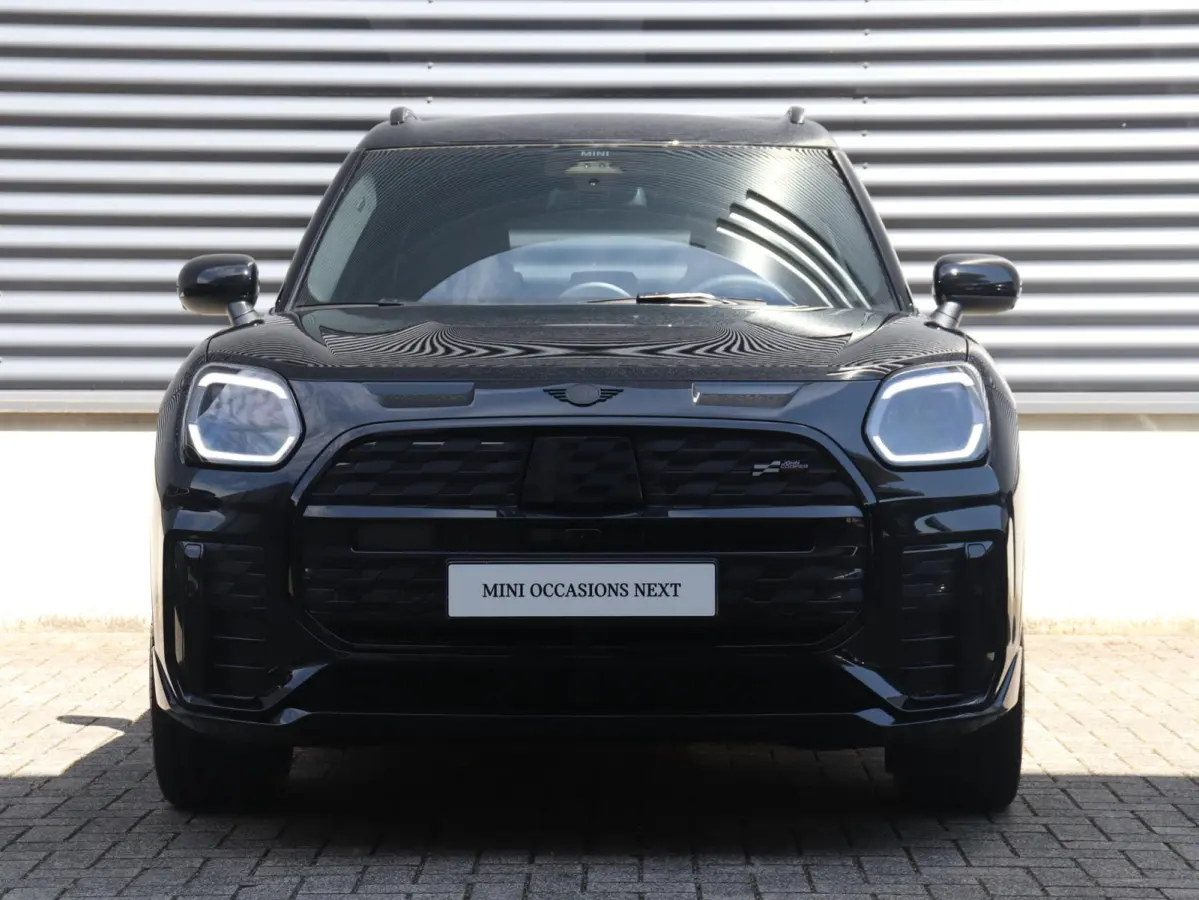 E | John Cooper Works + Pakket L + Head-Up + Driving Assistant Plus + Harman Kardon + Parking Assistant Plus + Comfort Access + SOH 100% + 20'' LMV