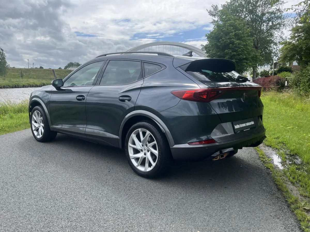 1.4 e-Hybrid |Camera|Carplay|Halfleer|LED|AC