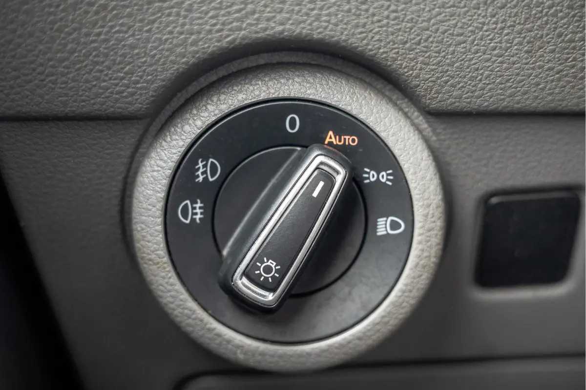 T6.1 Bulli 2.0 TDI L1H1 | Virtual cockpit | Automaat | 150 PK | 3-Zits | 1e Eigenaar | LED | Camera | Carplay | PDC | Zijschuifdeur R+L | Trekhaak
