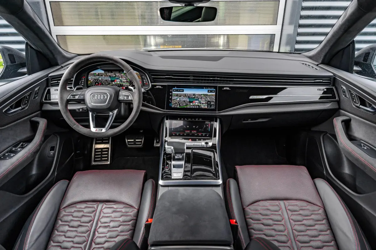 RS 4.0 TFSI 640pk quattro Performance | Panoramadak | Trekhaak | Head-up | Laser LED | B&O Premium | 23" LMV | Massage & Verwarming