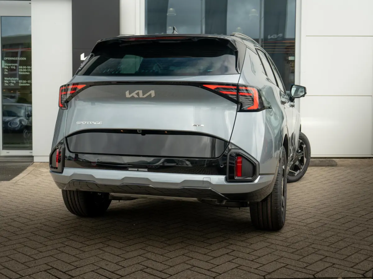1.6 T-GDi Hybrid GT-PlusLine | Actieprijs* | Op Voorraad | HIFI | Head up display | Schuif-/Kanteldak | Elektrische achterklep | Navi. | Clima. | Adapt. Cruise. | Stoel&Stuur Verwarming | Ac