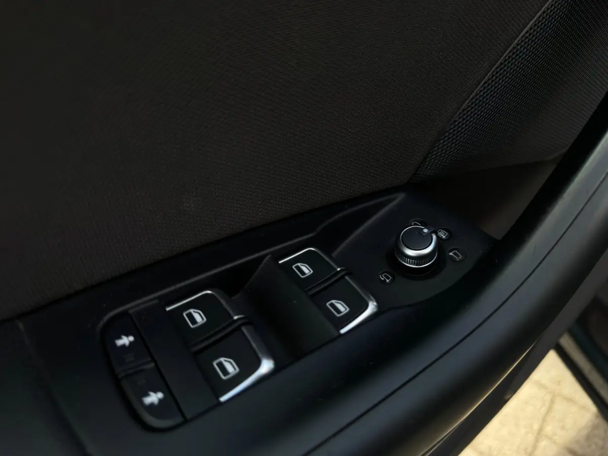 1.4 TFSI CoD Design Pro Line Plus TREKHAAK WEGKLAPBAAR / AUTOMAAT / PDC / NAVI / STOELVERW. / CRUISE / BLUETOOTH / LMV