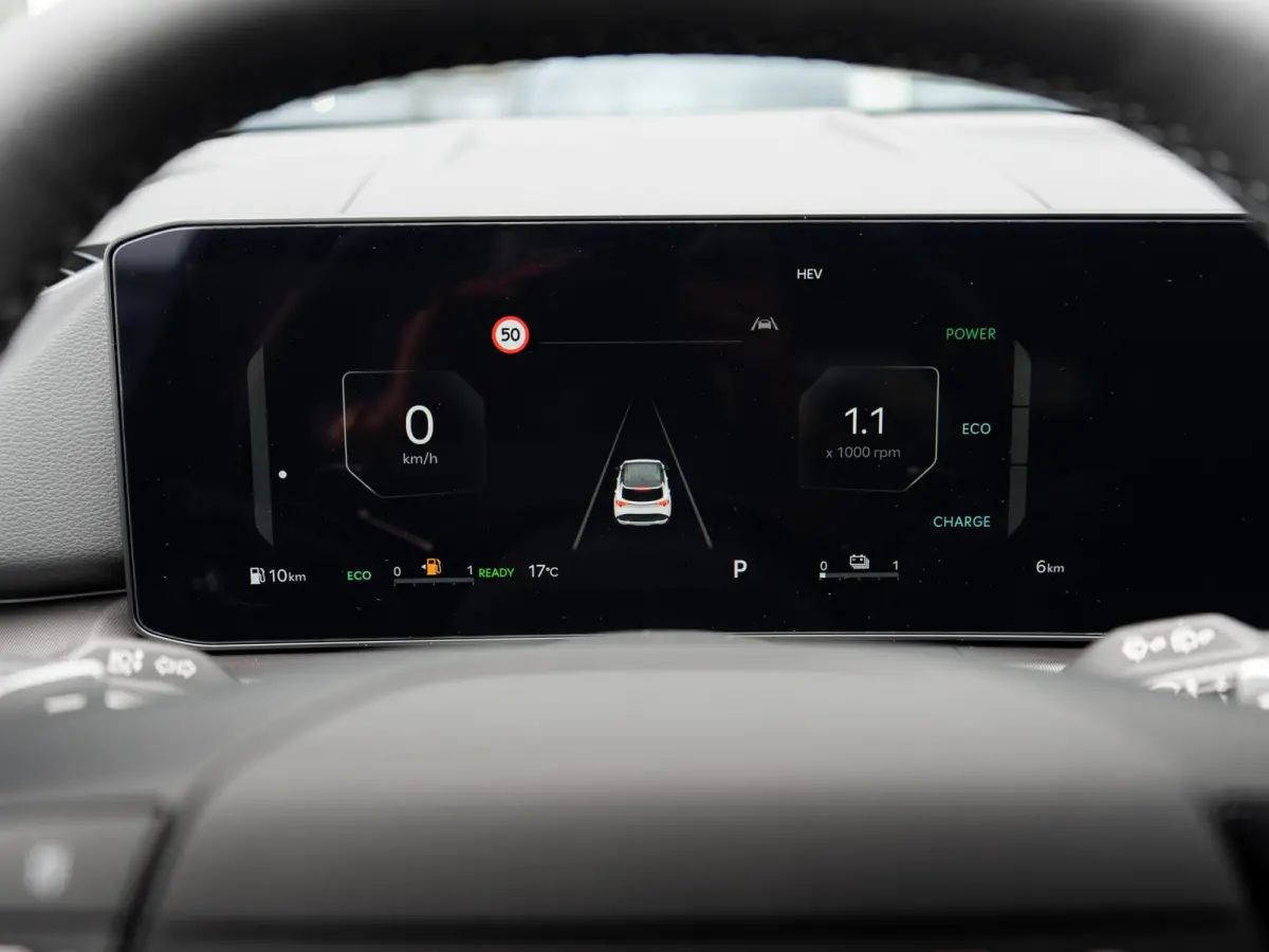 1.6 T-GDi Plug-in Hybrid DynamicPlusLine | Actieprijs* | Op Voorraad | Schuif-/Kanteldak | Stoel en Stuurverwarming | Navi. | Clima. | Adapt. Cruise. | Dodehoekassitentie