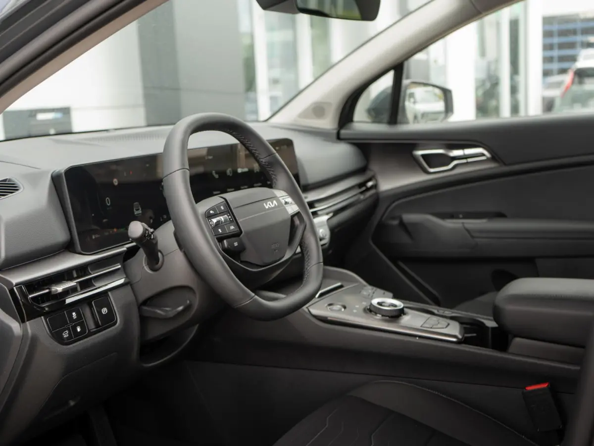 1.6 T-GDi Plug-in Hybrid DynamicPlusLine | Actieprijs* | Op Voorraad | Schuif-/Kanteldak | Stoel en Stuurverwarming | Navi. | Clima. | Adapt. Cruise. | Dodehoekassitentie