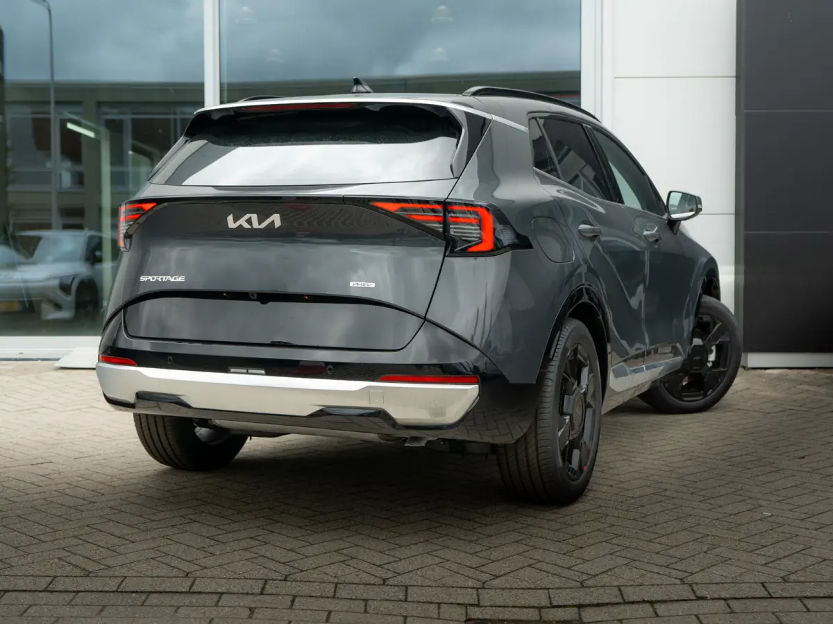 1.6 T-GDi Plug-in Hybrid DynamicPlusLine | Actieprijs* | Op Voorraad | Schuif-/Kanteldak | Stoel en Stuurverwarming | Navi. | Clima. | Adapt. Cruise. | Dodehoekassitentie