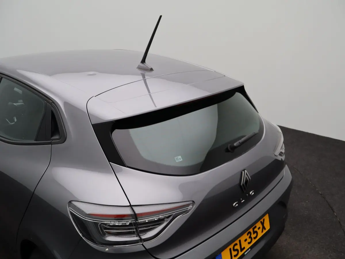 evolution TCe 90 | Apple Carplay/Android Auto | Parkeersensoren |